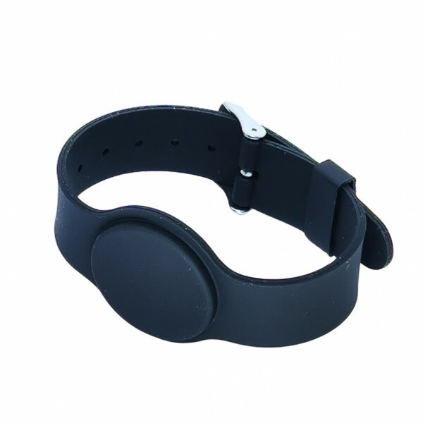 PULSEIRA SILICONE RFID 1K COM FECHO - COR PRETA